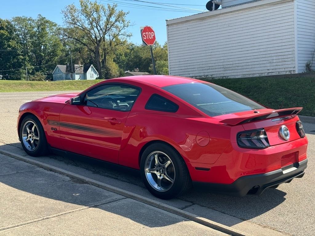 Ford Mustang GT Coupe 2011