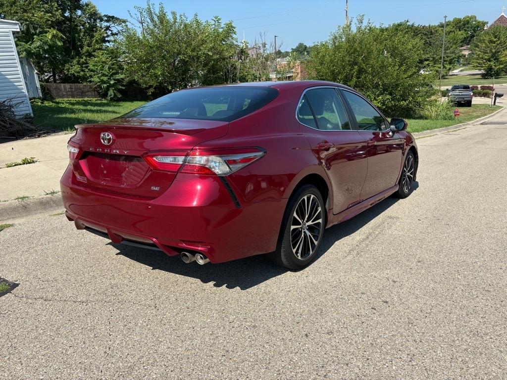 Toyota Camry SE 2018
