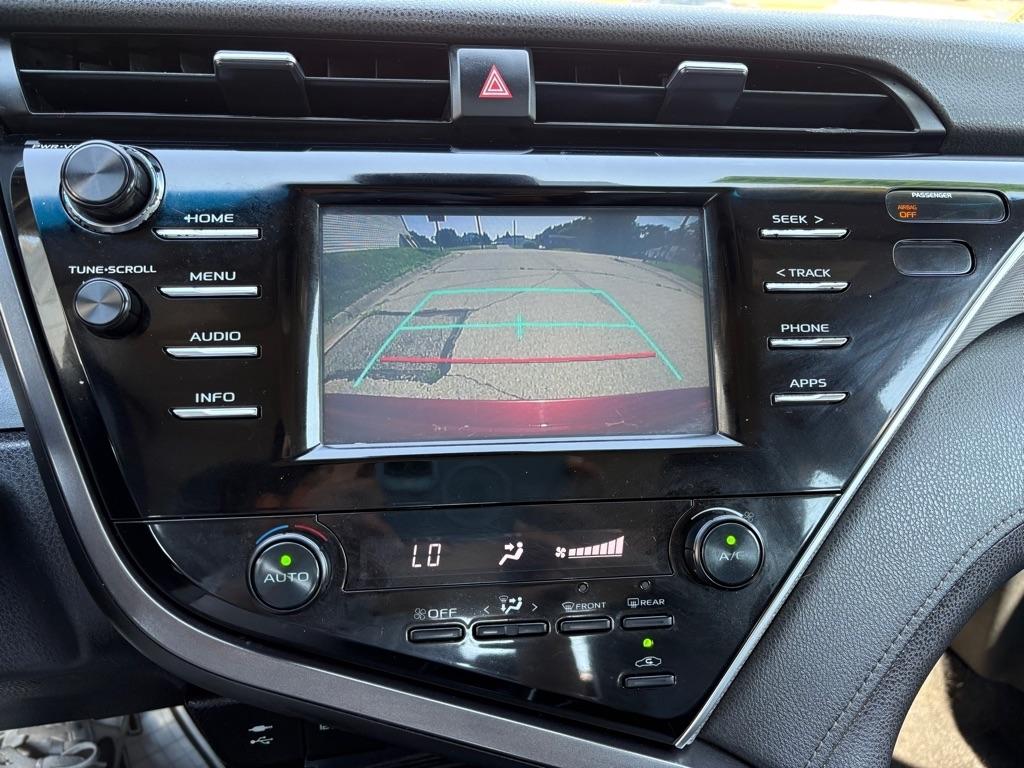 Toyota Camry SE 2018