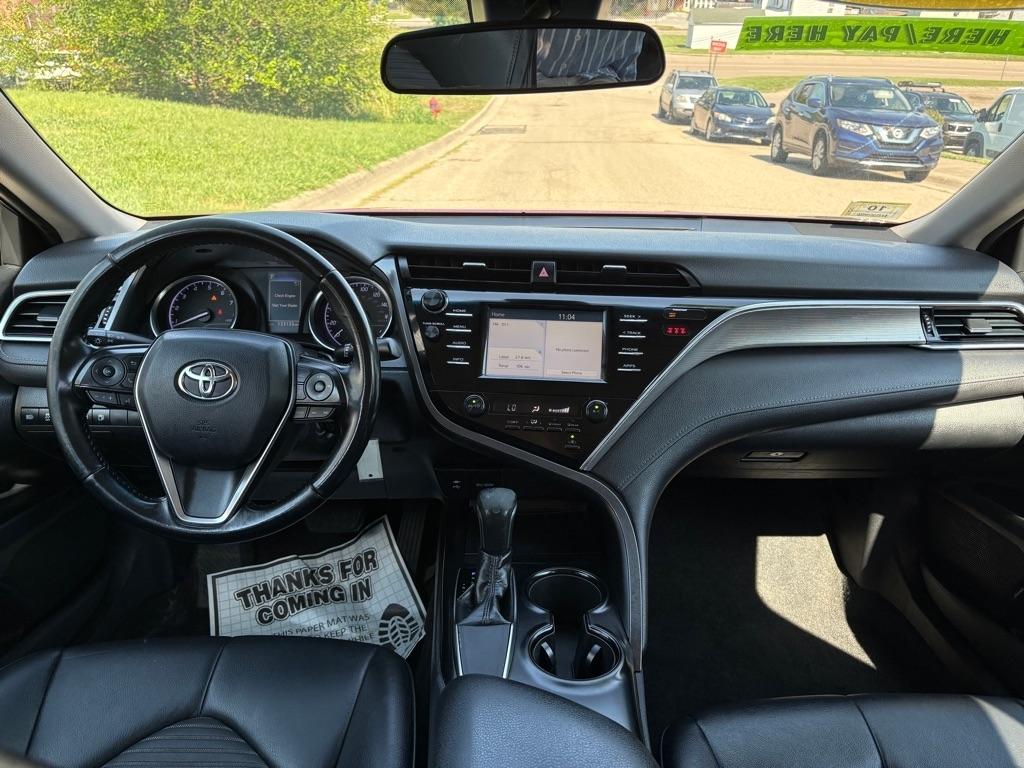 Toyota Camry SE 2018