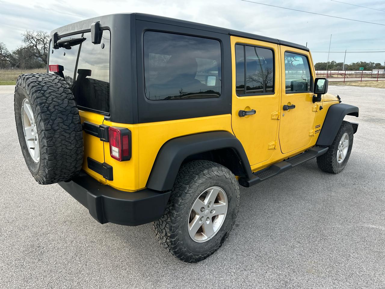 Jeep Wrangler Unlimited Sport 4WD 2015