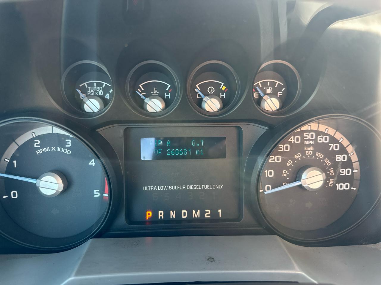 Ford F-550 Regular Cab DRW 2WD 2012