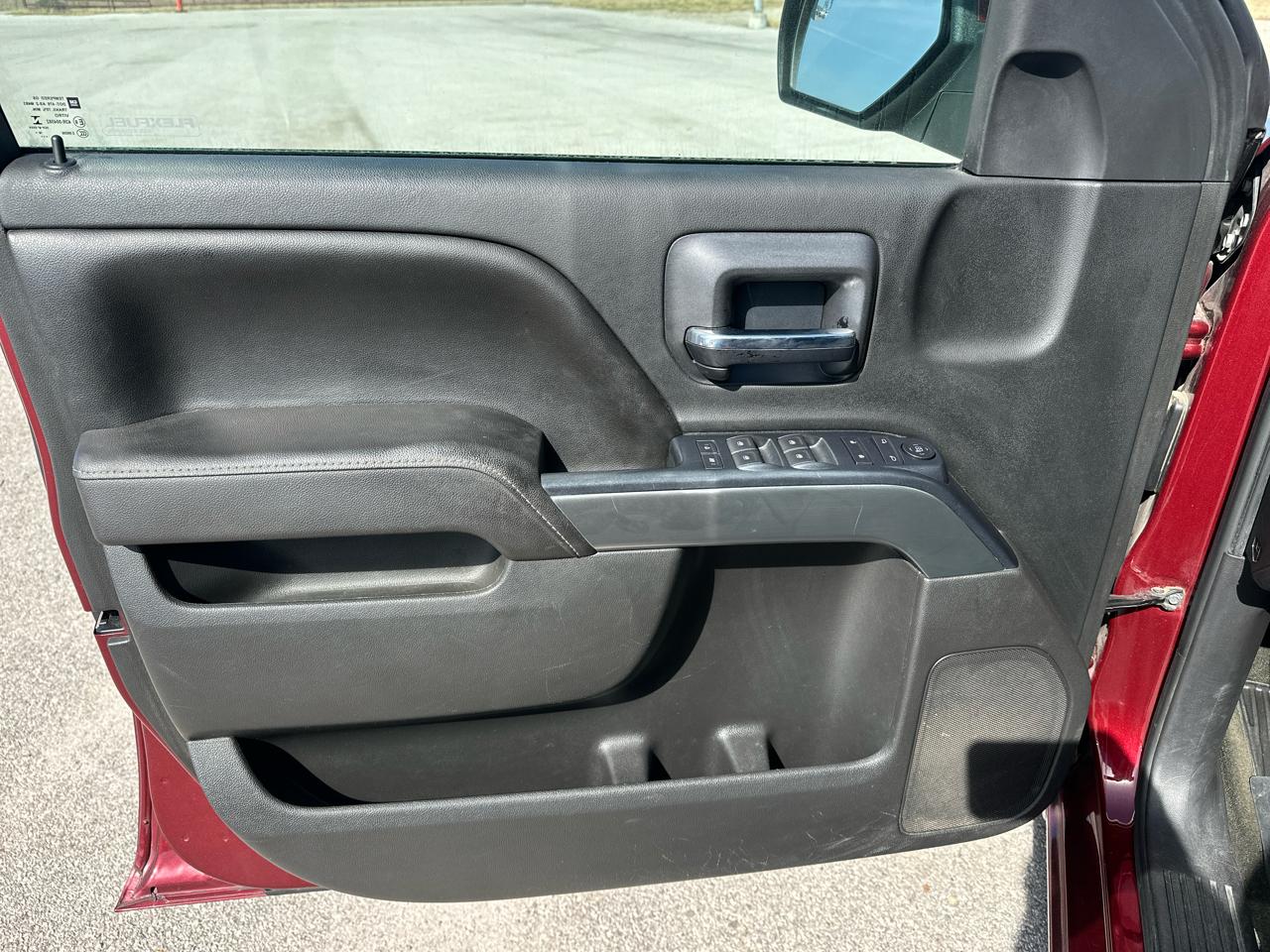 Chevrolet Silverado 1500 LT Crew Cab 2WD 2017