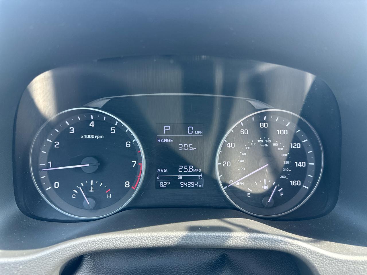 Hyundai Elantra SE 6AT 2017