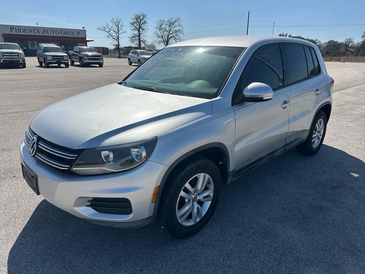 Volkswagen Tiguan S 2013