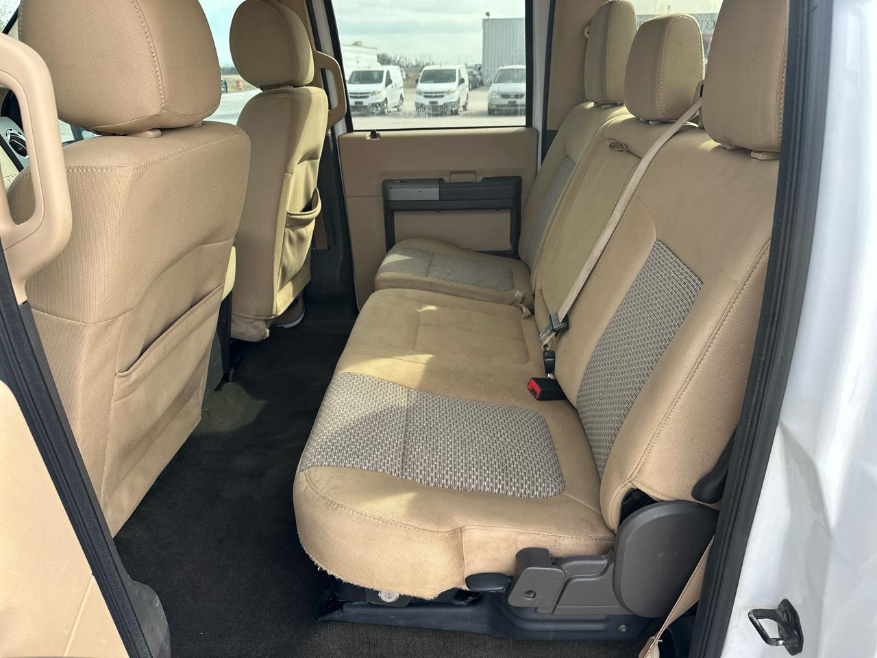 Ford F-350 SD XL Crew Cab Long Bed DRW 4WD 2016