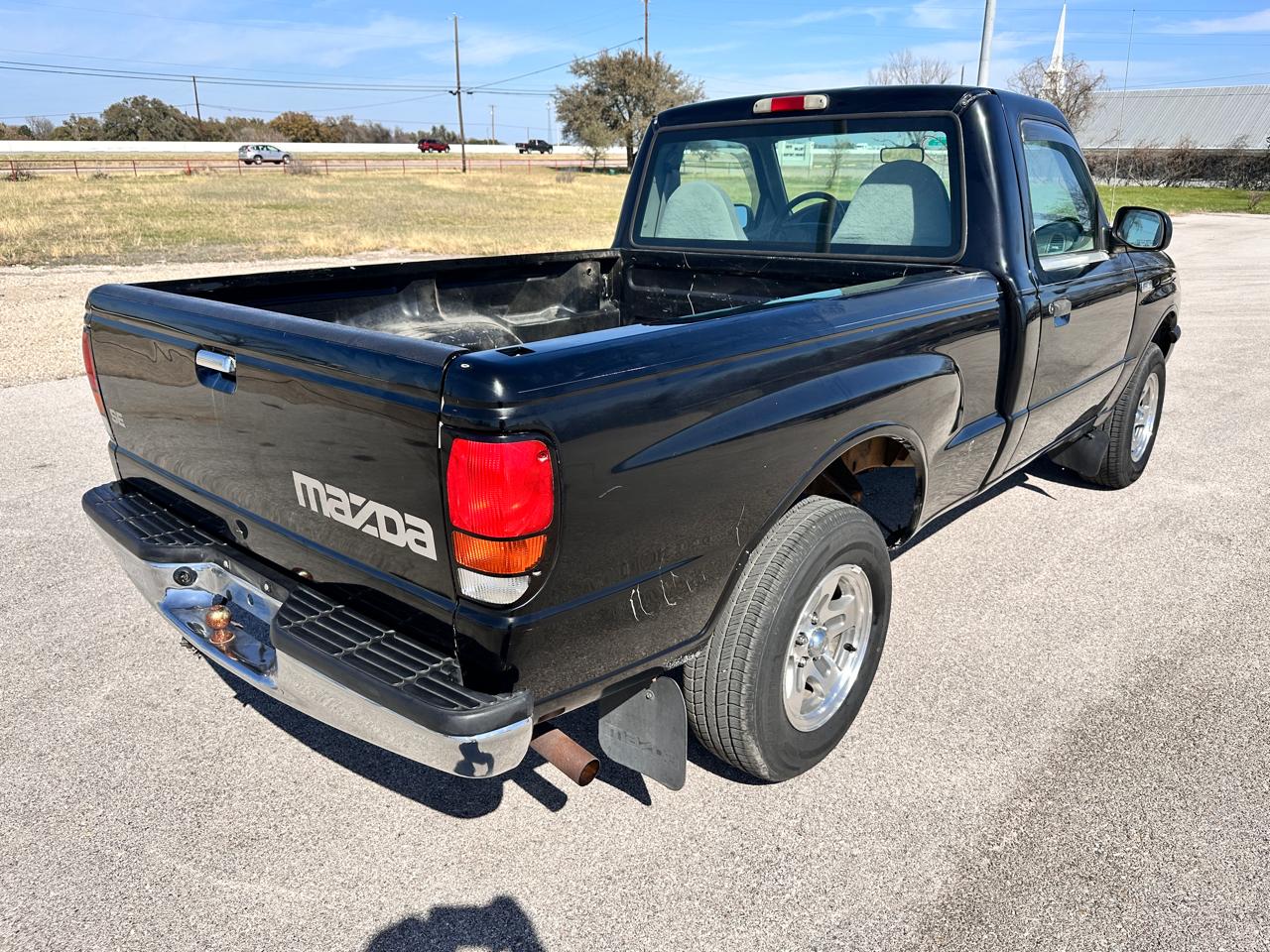 Mazda B-Series B2500 SX Reg. Cab 2WD 2000