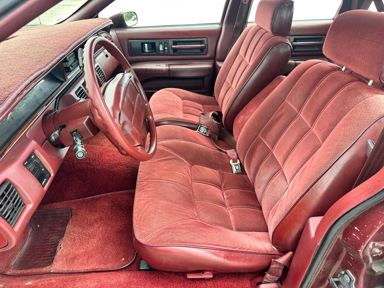 Oldsmobile Custom Cruiser Base 1992