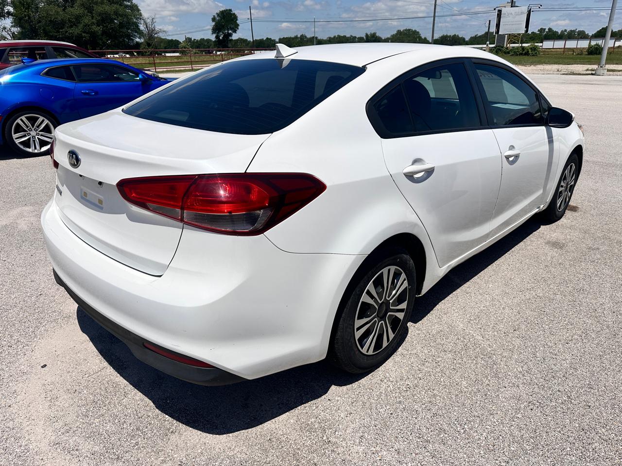 Kia Forte LX 6A 2017