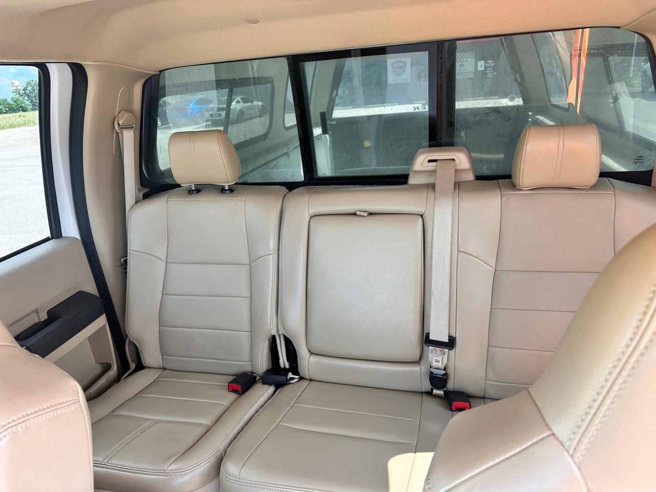 Ford F-350 SD Cabela Crew Cab 4WD 2010