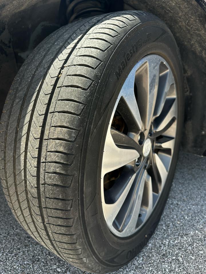 Buick Encore Essence FWD 2018