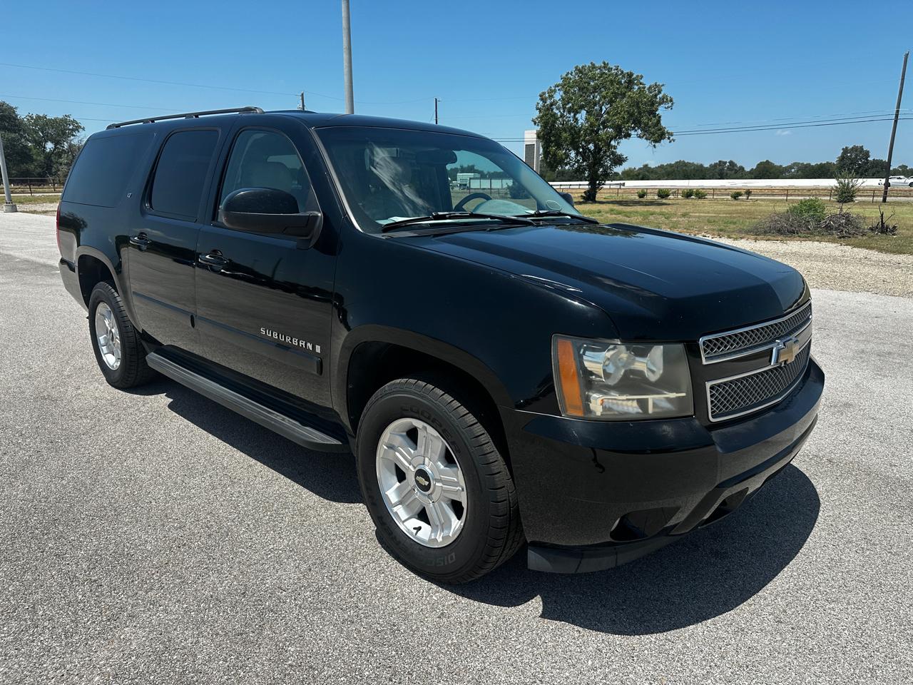2008 Chevrolet Suburban LS 1500 2WD