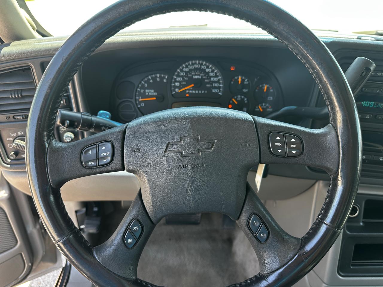 Chevrolet Suburban 1500 4WD 2006