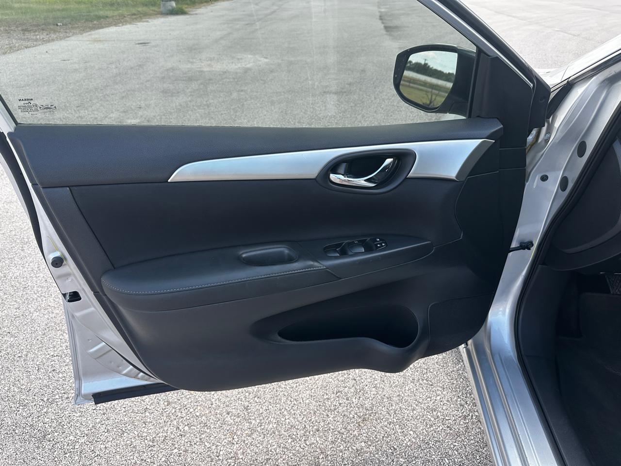 Nissan Sentra SL 2016