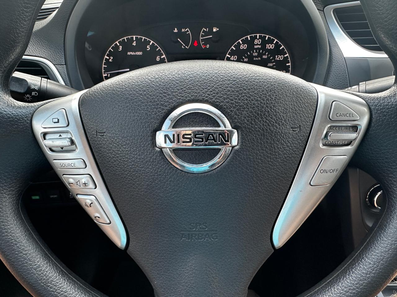 Nissan Sentra SL 2016