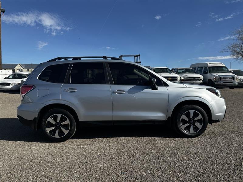 Subaru Forester 2.5i Premium PZEV CVT 2017