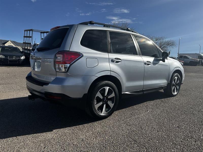 Subaru Forester 2.5i Premium PZEV CVT 2017