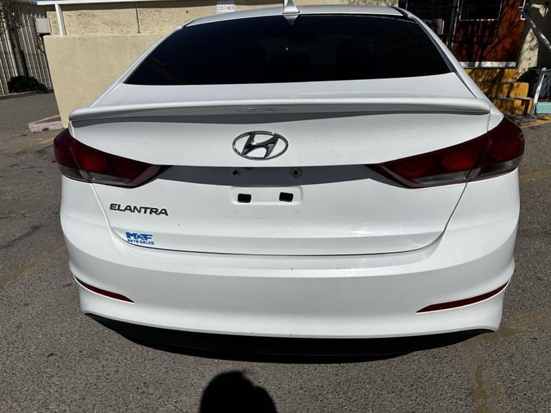 Hyundai Elantra Limited 2018