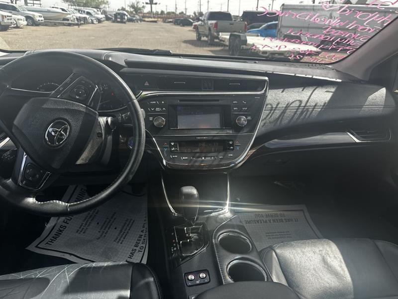 Toyota Avalon Hybrid XLE Premium 2013