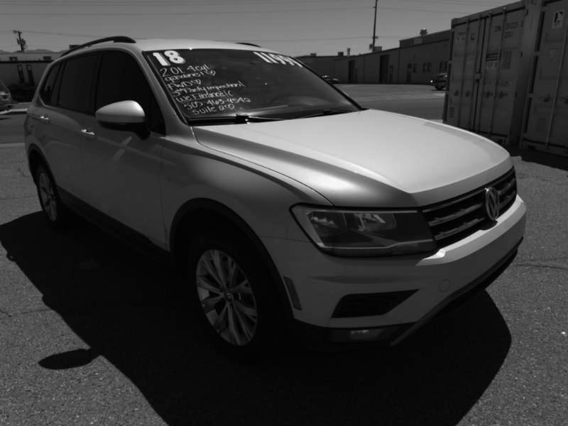 Volkswagen Tiguan S 2018