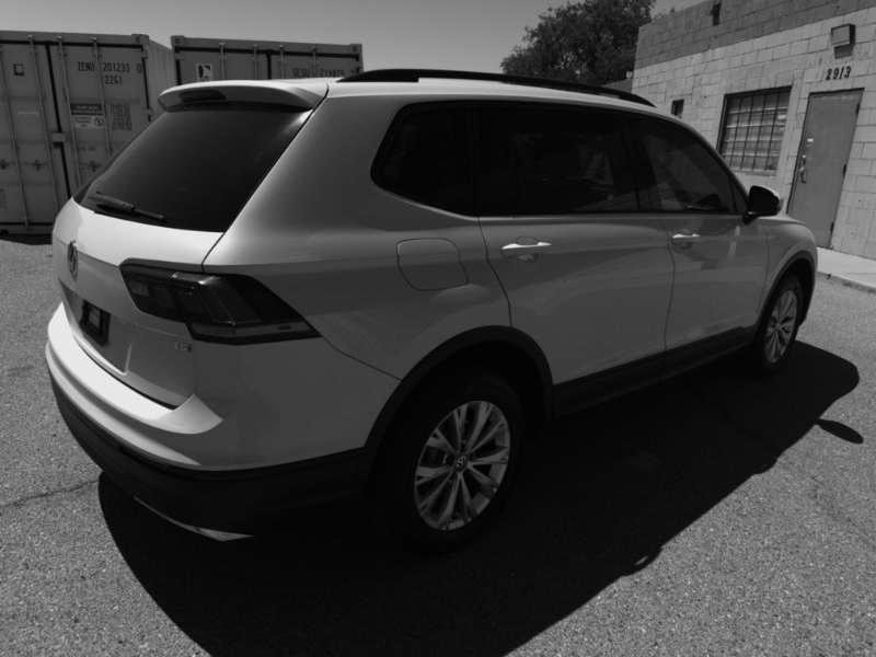 Volkswagen Tiguan S 2018