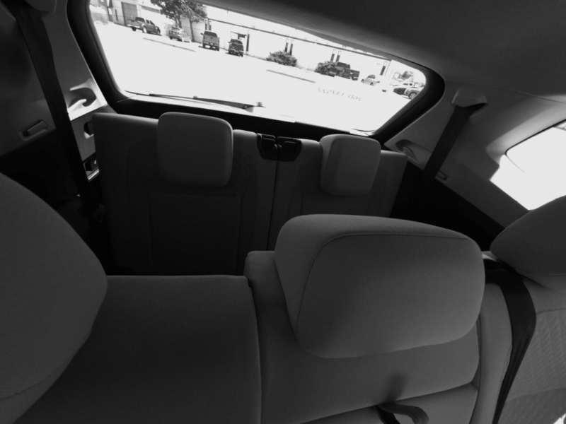 Volkswagen Tiguan S 2018