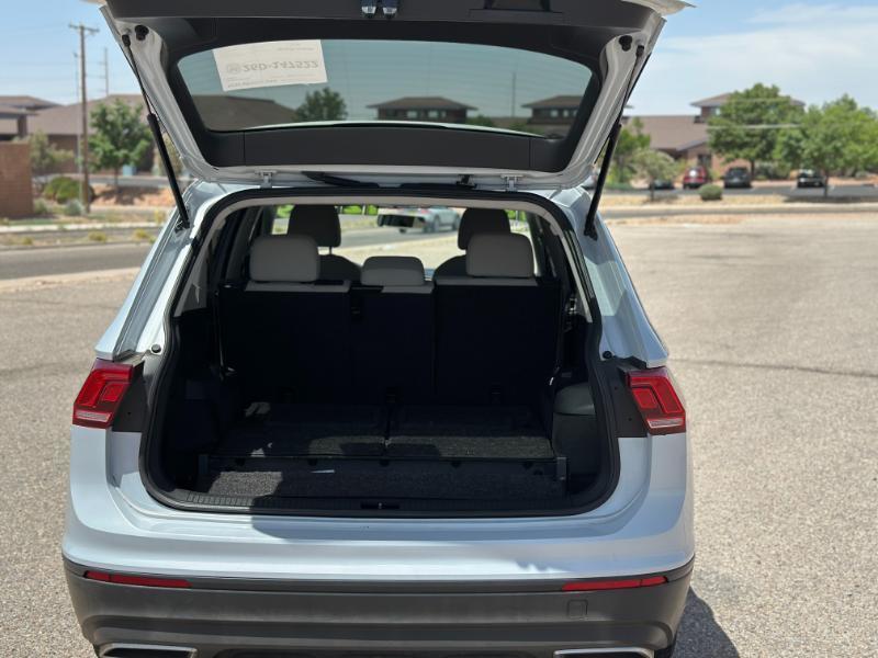 Volkswagen Tiguan S 2018