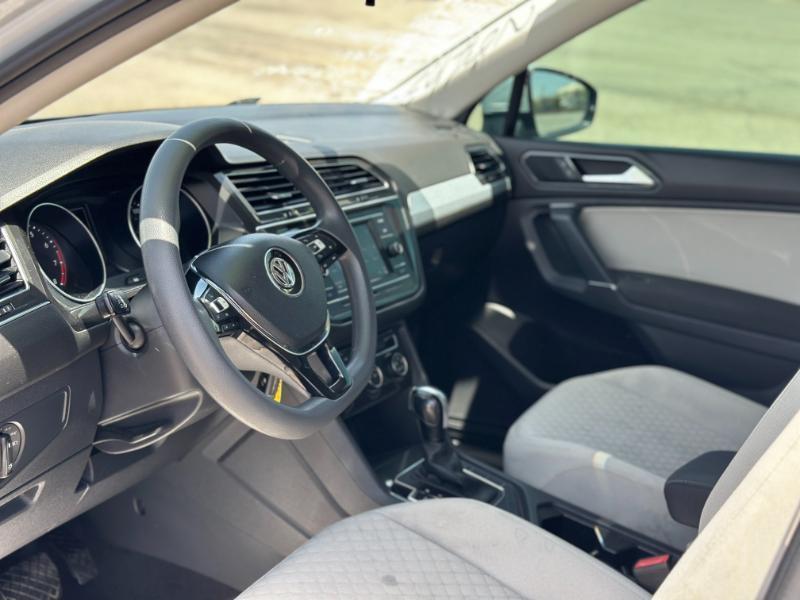 Volkswagen Tiguan S 2018