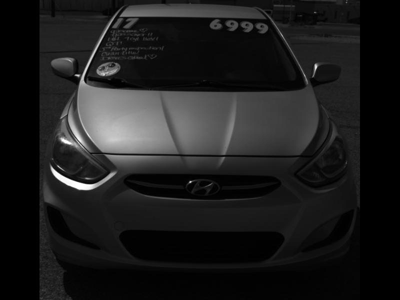Hyundai Accent SE 4-Door 6A 2017