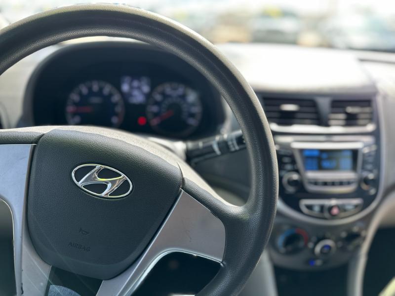 Hyundai Accent SE 4-Door 6A 2017