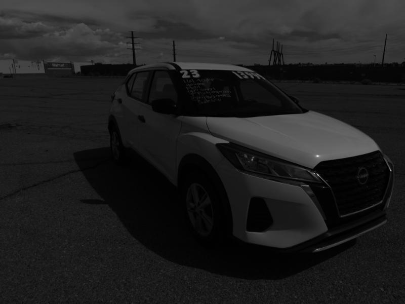 Nissan Kicks  2023