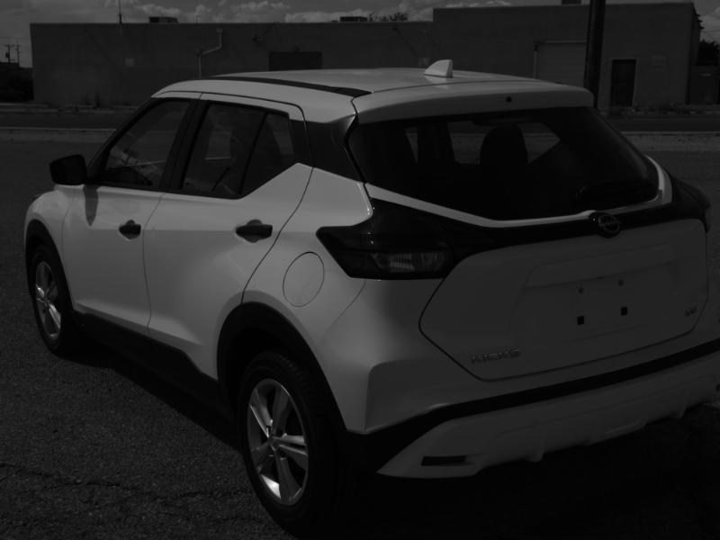 Nissan Kicks  2023