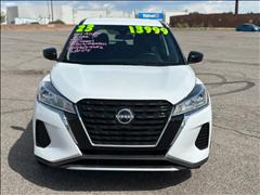 2023 Nissan Kicks 