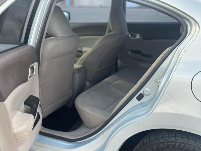 Honda Civic EX Sedan 5-Speed AT 2012