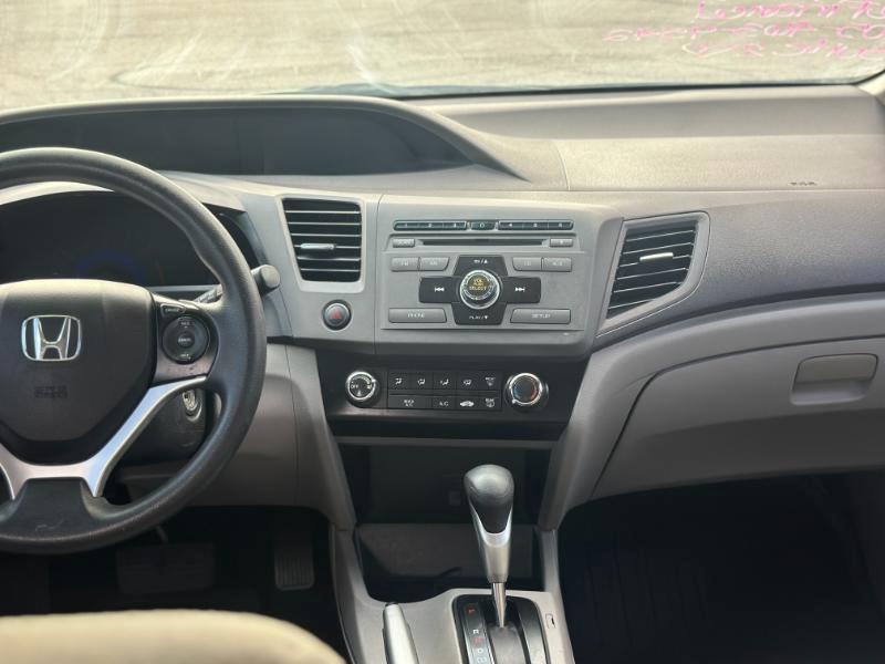 Honda Civic EX Sedan 5-Speed AT 2012