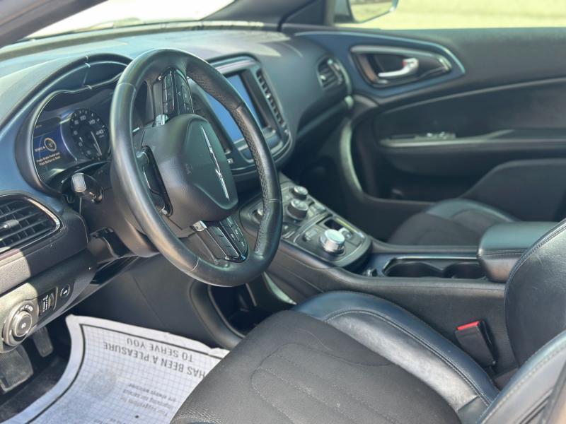 Chrysler 200 S 2015