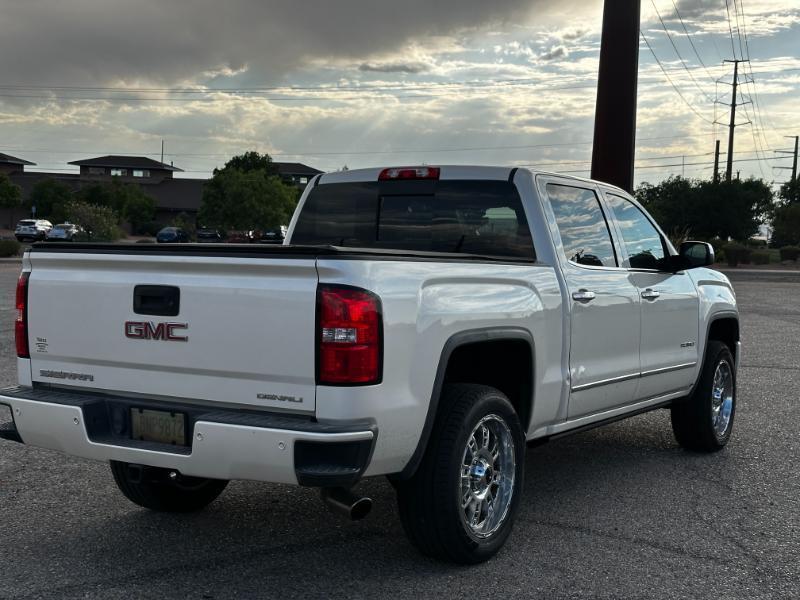GMC Sierra 1500 Denali Crew Cab Short Box 4WD 2015
