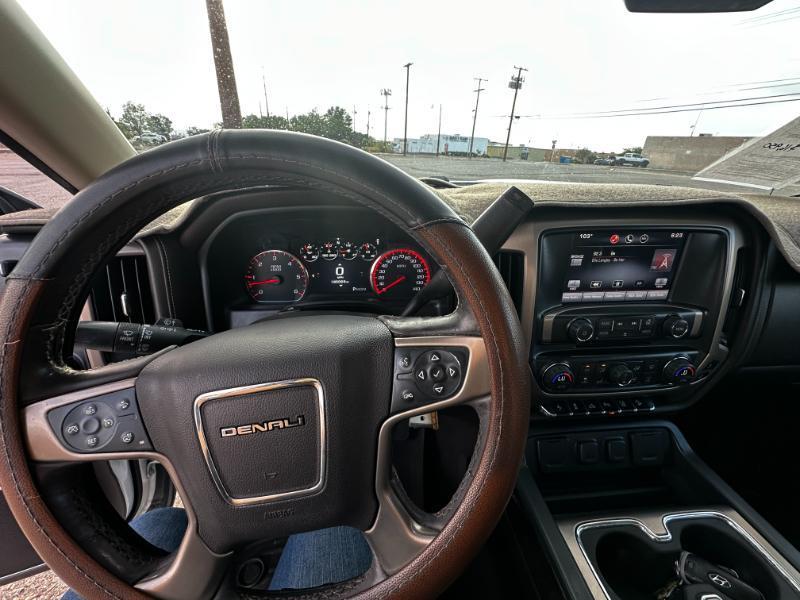 GMC Sierra 1500 Denali Crew Cab Short Box 4WD 2015