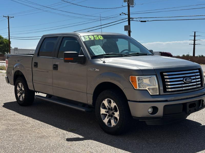 Ford F-150 SuperCrew Crew Cab 139" XLT 2011
