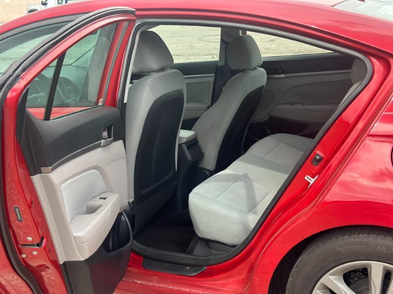 Hyundai Elantra  2017