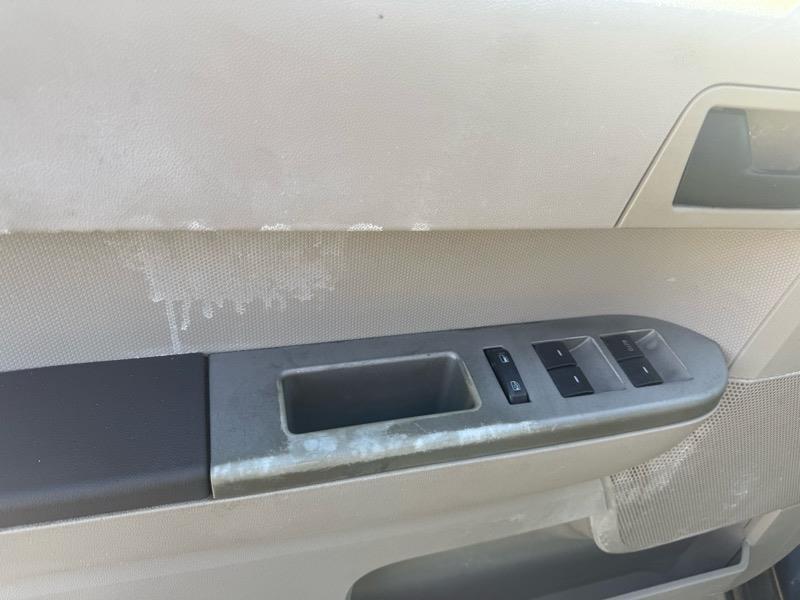 Ford Escape XLT 2WD V6 2008