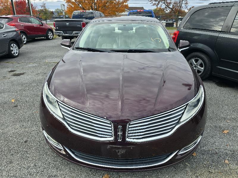 2013 Lincoln MKZ Base