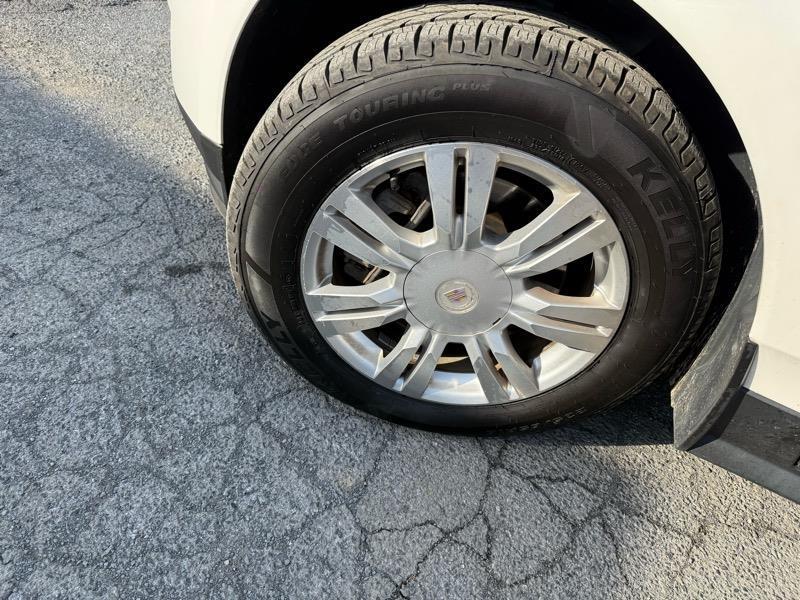 Cadillac SRX Luxury AWD 2012
