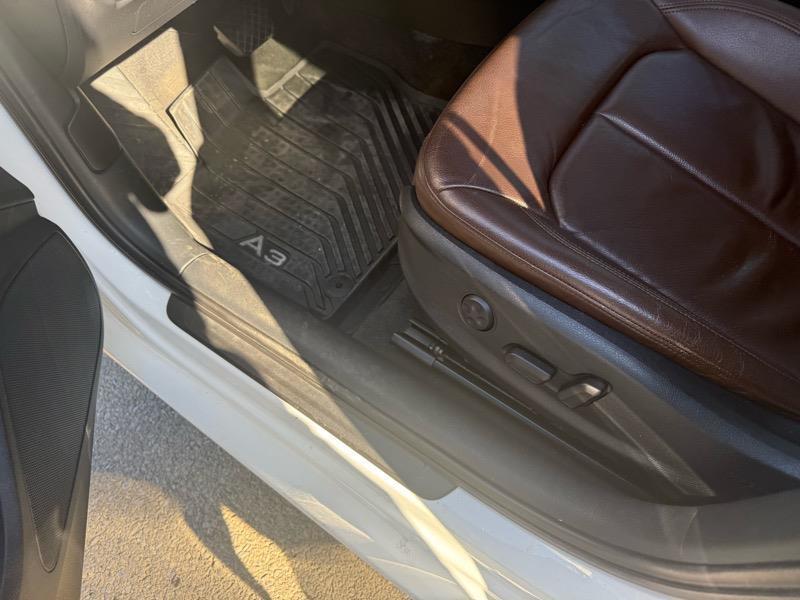 Audi A3 1.8T Premium Plus FWD S tronic 2016