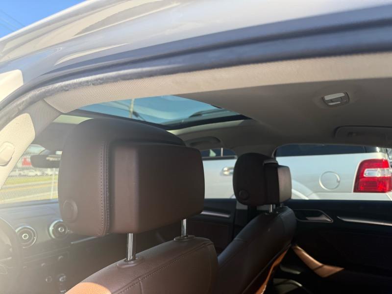 Audi A3 1.8T Premium Plus FWD S tronic 2016