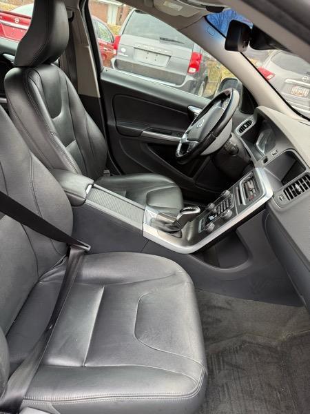 Volvo V60 T5 Drive-E Premier FWD 2015