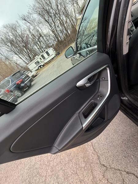 Volvo V60 T5 Drive-E Premier FWD 2015