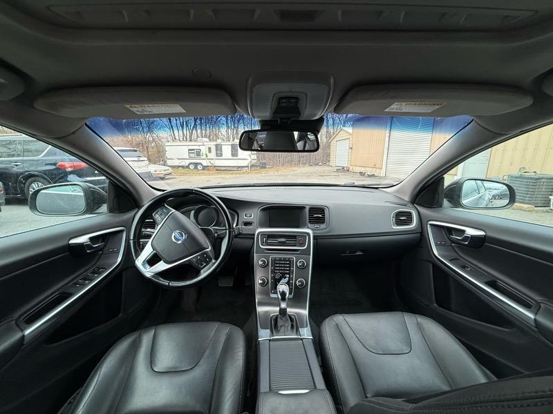 Volvo V60 T5 Drive-E Premier FWD 2015