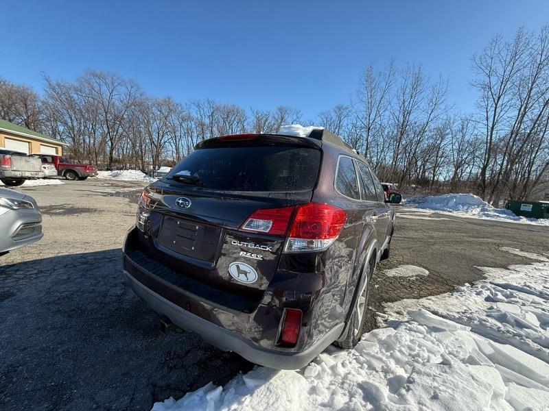 Subaru Outback 2.5i Limited 2013
