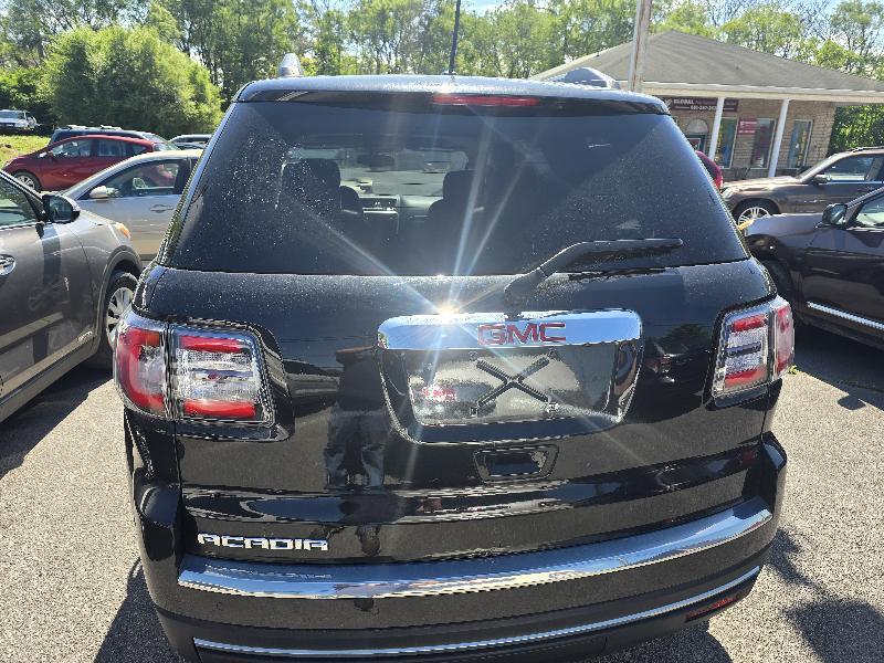 GMC Acadia SLT 4D SUV FWD 2014